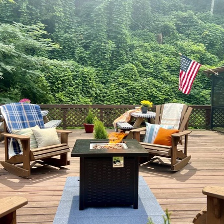 Pioneer Trail Retreat