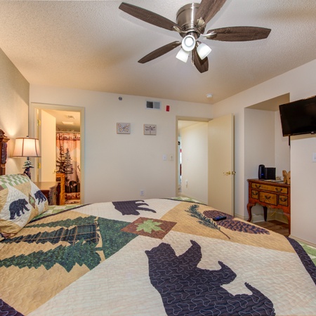Cs Creekside Condo