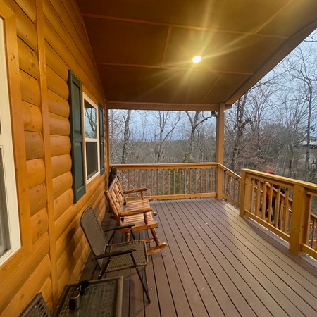 Cozy Hollow Cabin