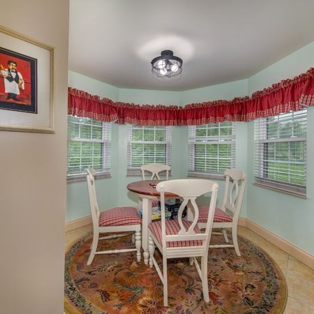 Cs Creekside Condo