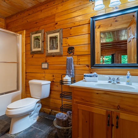 Sweet Bear Hideaway