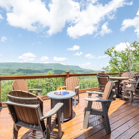 The Lodge At Coopers Hawk