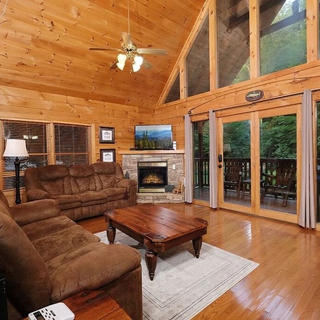 Yeti Lodge