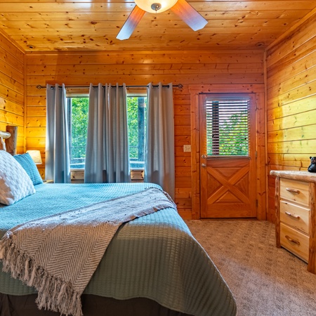 Bear Essentials Lodge