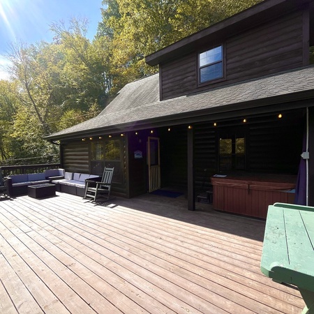 Cabin on the Creek