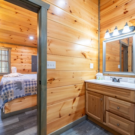 Country Bear Hideaway