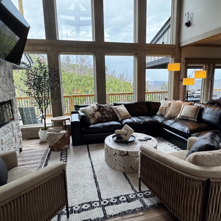 CoCo Bear Lodge
