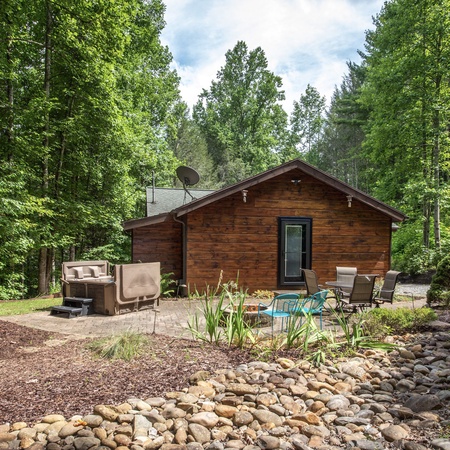Misty Mountain Cabin