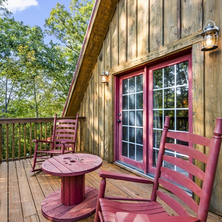 Majestic Elk Hideaway