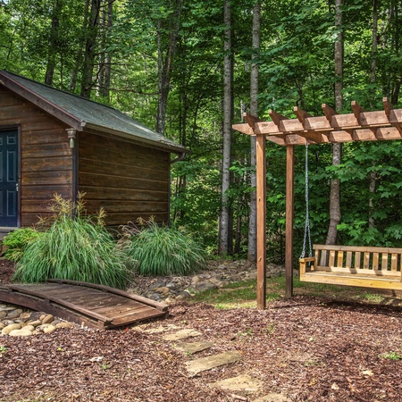 Misty Mountain Cabin