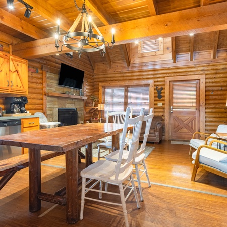 Pigeon Forge Perch