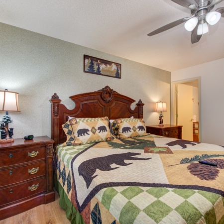 Cs Creekside Condo