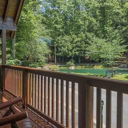 Yeti Lodge