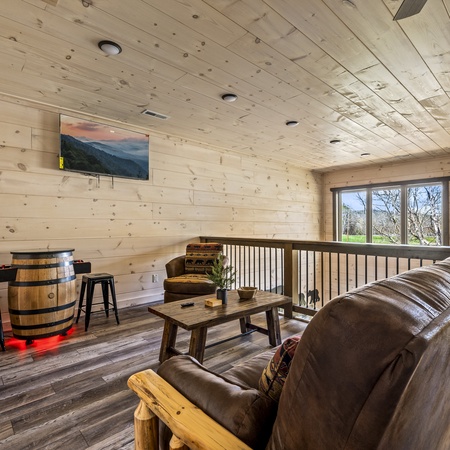 Cabin By The Creek