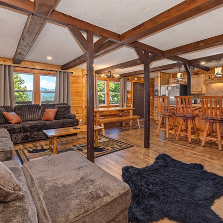 Honey Bear Lodge