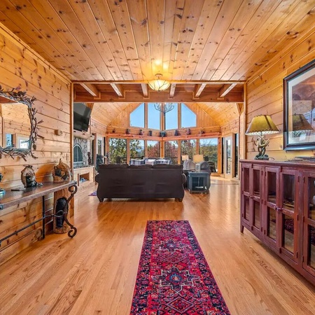 Rocky Top Lodge