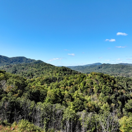Hilltop Hideaway