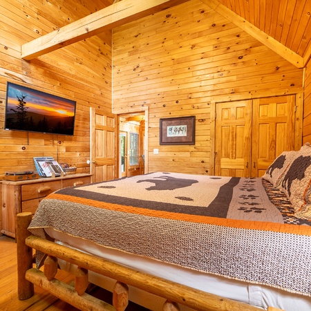 Lazy Bear Lodge