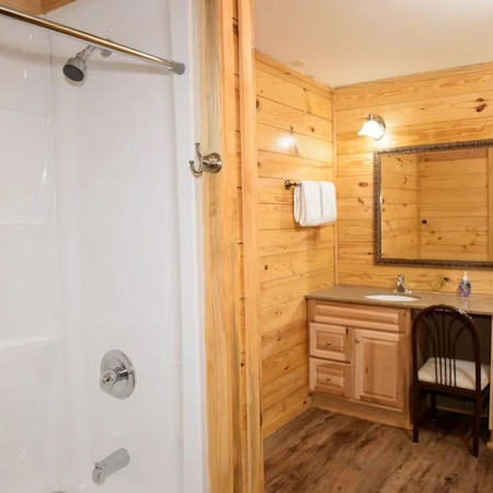 Nature's Haven Lodge