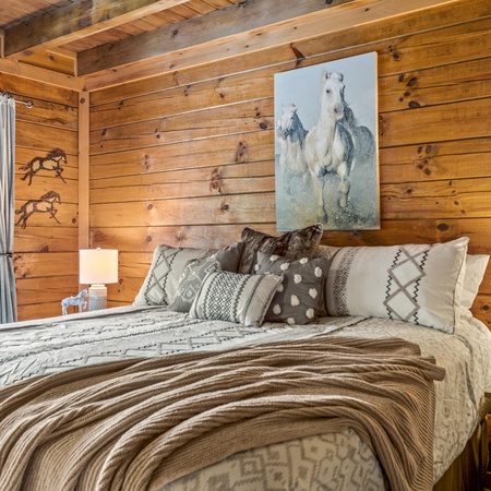Majestic Elk Hideaway