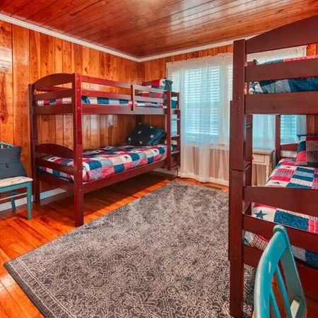 Gatlinburg's Cozy Rose
