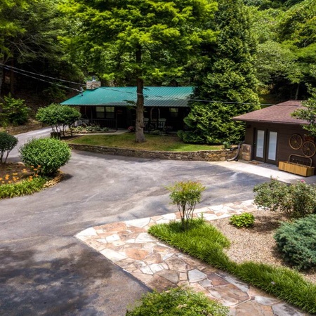 Pioneer Trail Retreat