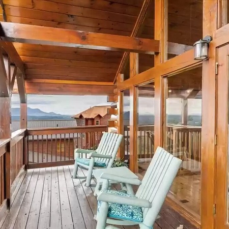 Heavenly Peak Lodge