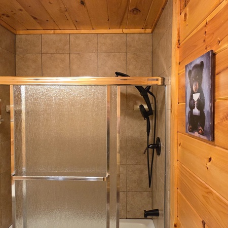 Honey Bear Lodge