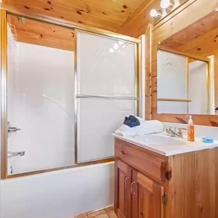 Heavenly Peak Lodge