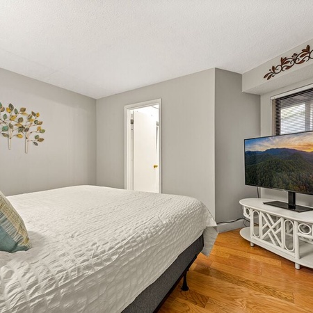 Windy Oaks Condo