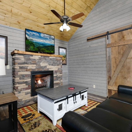Splash N' Love Shack