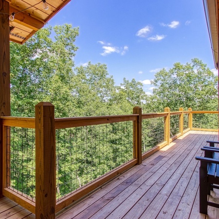 Smokey Peak Inn