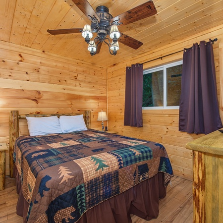Honey Bear Lodge