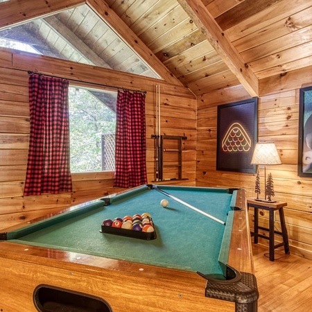 Cozy Bear Lodge