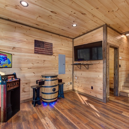 Bearfoot Splash Hideaway