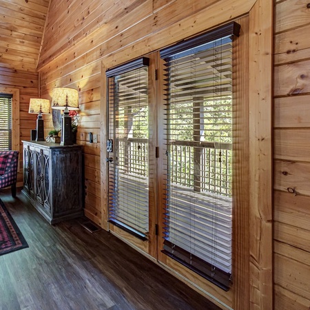Bear Mountain Hideaway