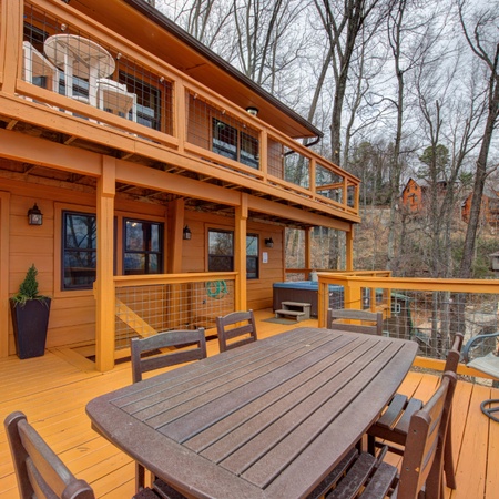 Honey Bear Lodge