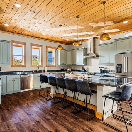 Skyline Chalet