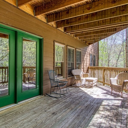 Cades Cove Escape