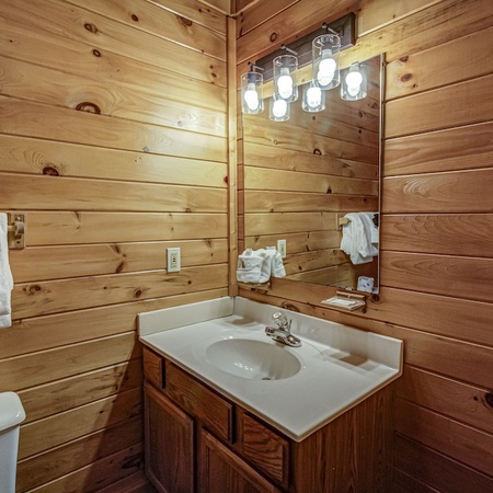 Bear Mountain Hideaway
