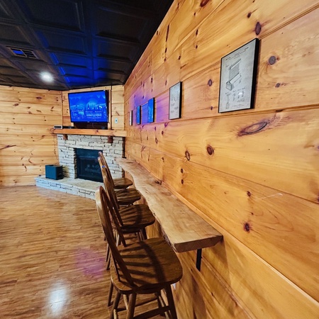 Moonshine Lodge