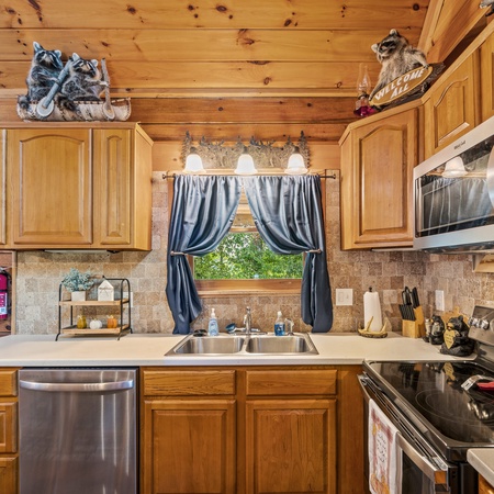 Majestic Elk Hideaway