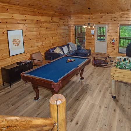 Grizzly Grotto