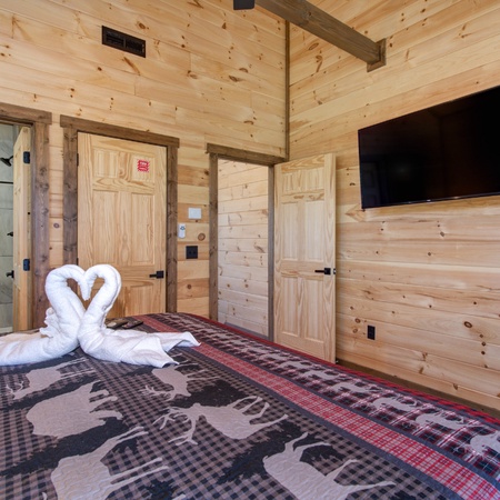 Bearfoot Splash Hideaway