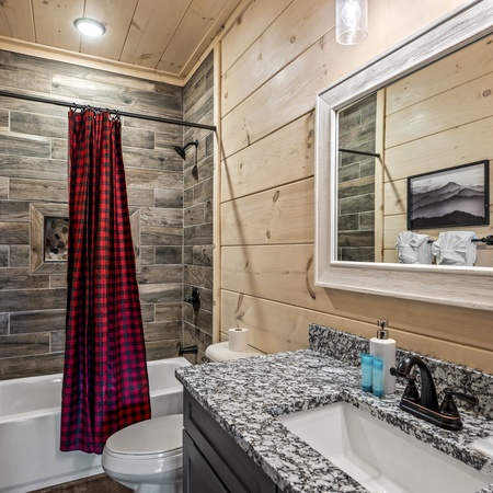 Cabin By The Creek