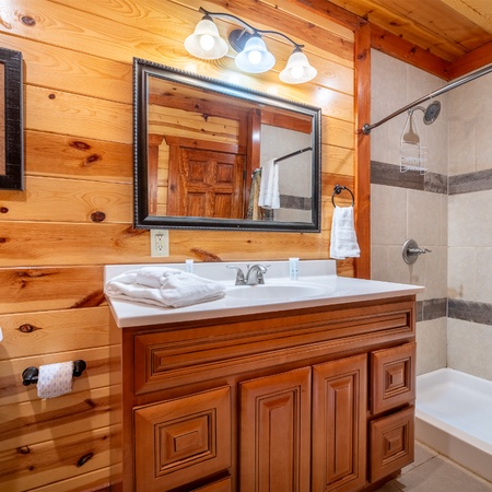 Splash Mountain Lodge