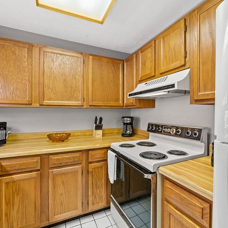 Windy Oaks Condo