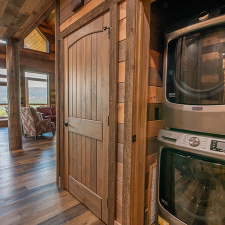 Hilltop Hideaway