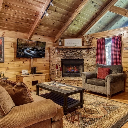 Cozy Bear Lodge