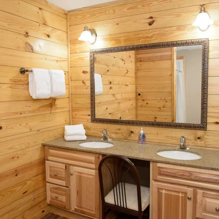 Nature's Haven Lodge